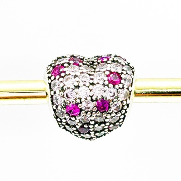 NWOT Pandora compatible pink heart charm - Picture 6 of 11